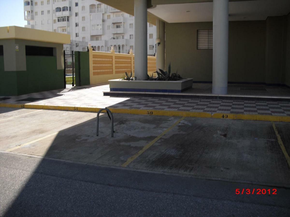 Apartamento Valdelagrana เอลปูแอร์โต เด ซานตามาริอา ภายนอก รูปภาพ