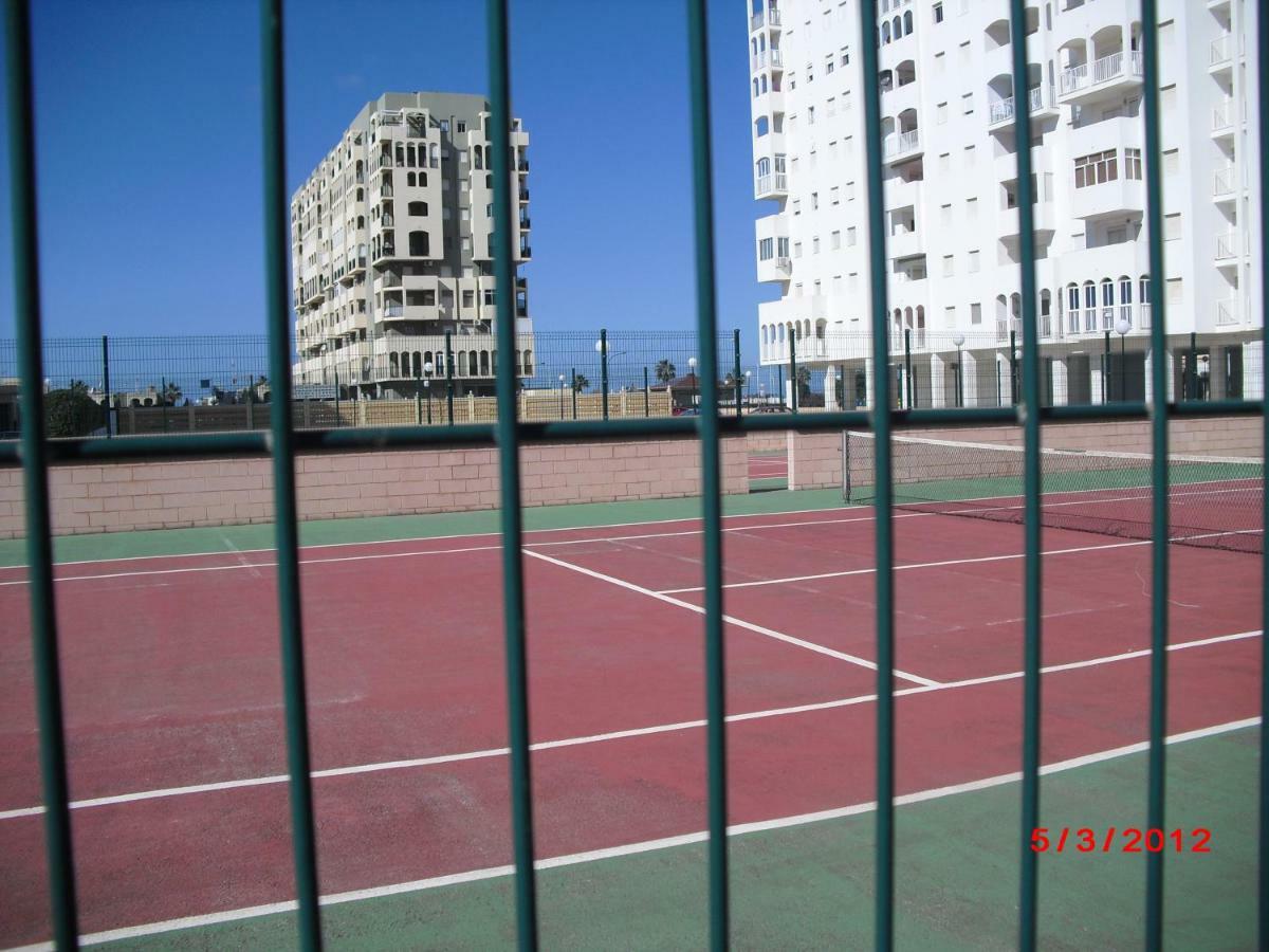 Apartamento Valdelagrana เอลปูแอร์โต เด ซานตามาริอา ภายนอก รูปภาพ